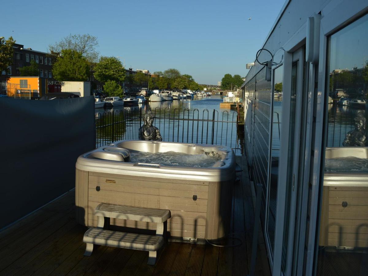 Hotel Beautiful Houseboat With Terrace Jacuzzi Den Haag Exterior foto
